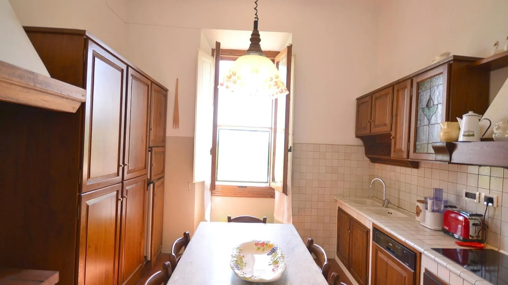 Lovely Holiday Home In Montefiridolfi With Hill View Italy